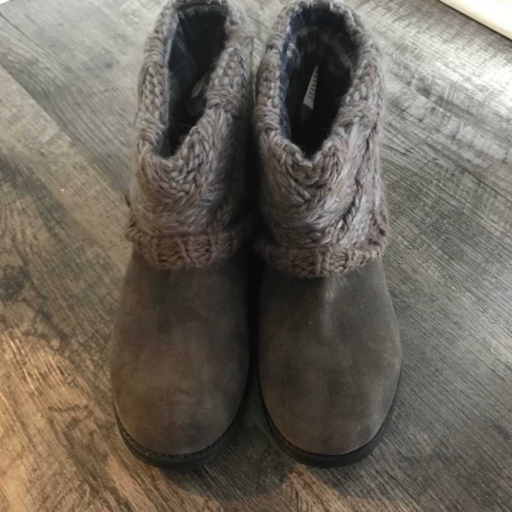 MUK LUKS Patti Boots